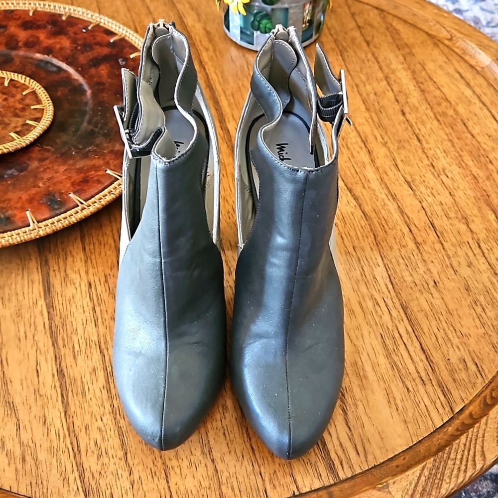 Michael Antonio booties